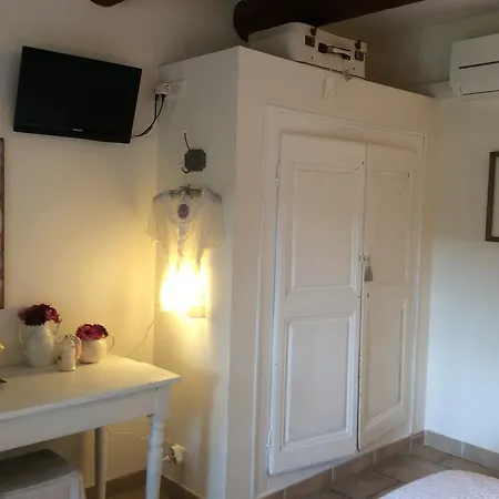 La Bastide Des Pins Bed & Breakfast Castillon-du-Gard Exterior photo
