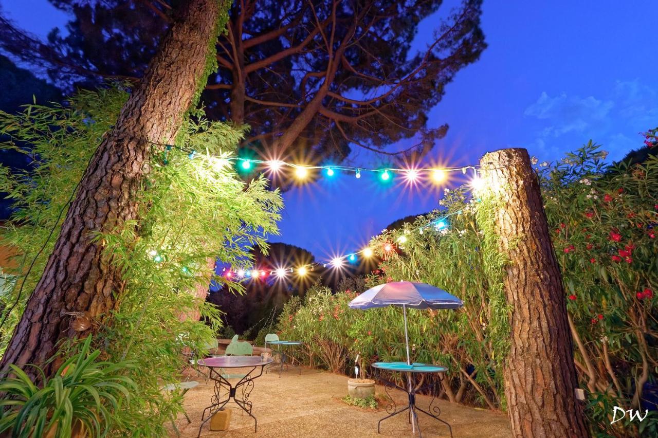 Frühstückspension La Bastide Des Pins